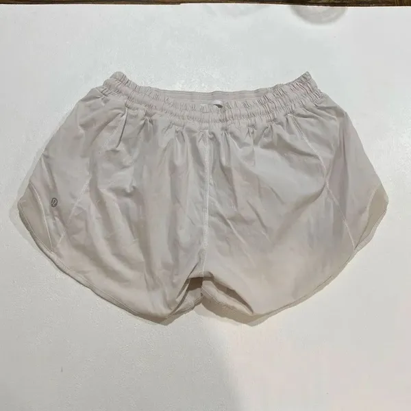 Lululemon Hotty Hot Running Shorts Size 8 Cream White Athletic - Image 3