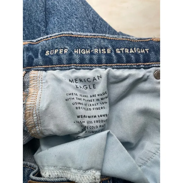 American Eagle Super High-Rise Straight Jeans Womens 12 Regular Blue Denim - Image 3