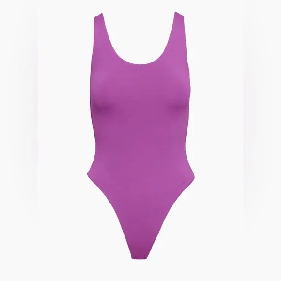 Babaton Aritzia Bodysuit  - Image 3