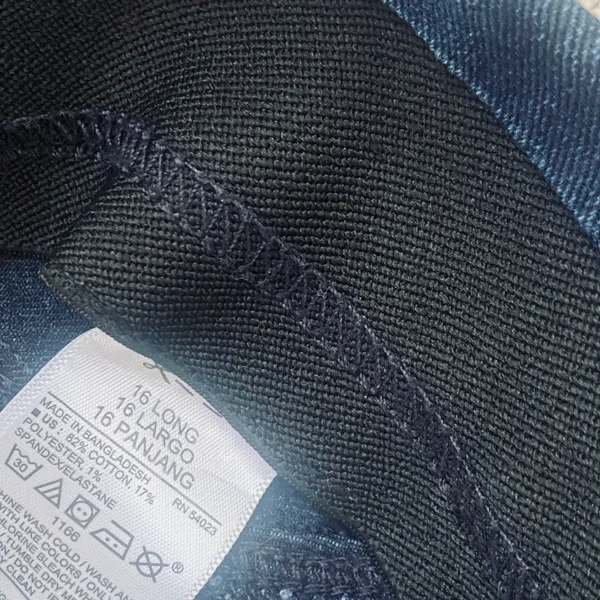 Old Navy super skinny stretchy jeans - Image 11
