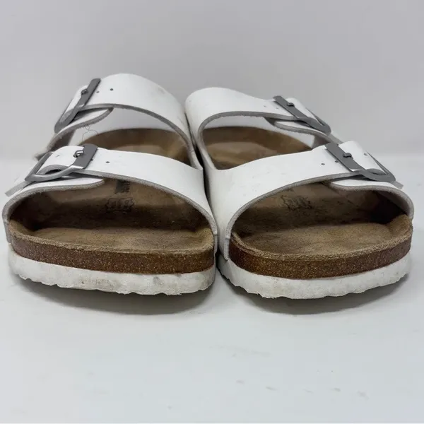 Cushionaire Lane White Leather Sandals - Size 10M - Gently Used, with Box - Image 5