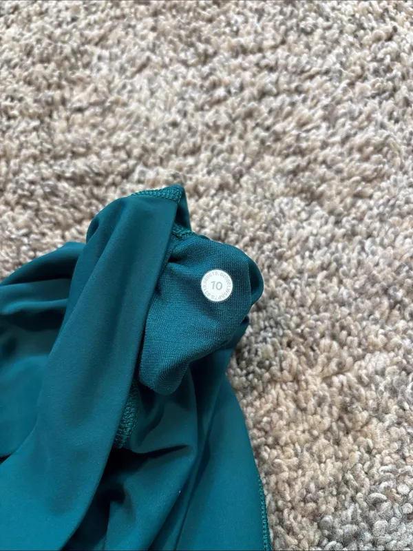 Lululemon Wunder Under High-Rise Tight 28" *Nulux size 10 - Image 5