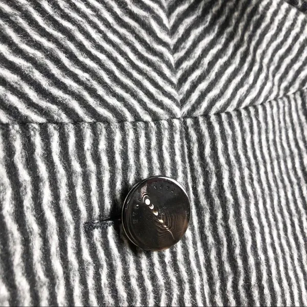 Zara wool retro jacket with big buttons gray and black pattern, wide sleeves M - Image 15