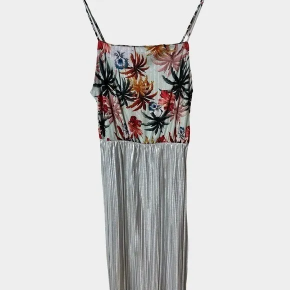 Zara Trafaluc Tropical Floral Silver Metallic Pleated Midi Dress Medium‎ Summer - Image 5