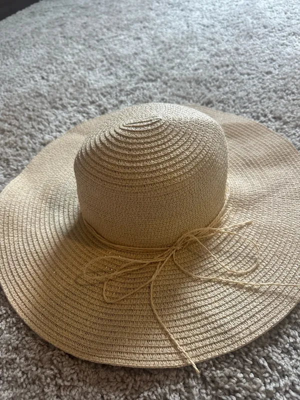 SHEIN straw beach hat - Image 3