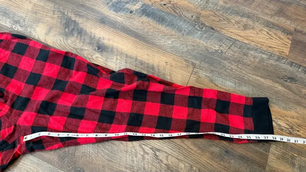 Old Navy Buffalo Red/Black Plaid Pajama Jogger Pants Women Size Medium Holiday - Image 3
