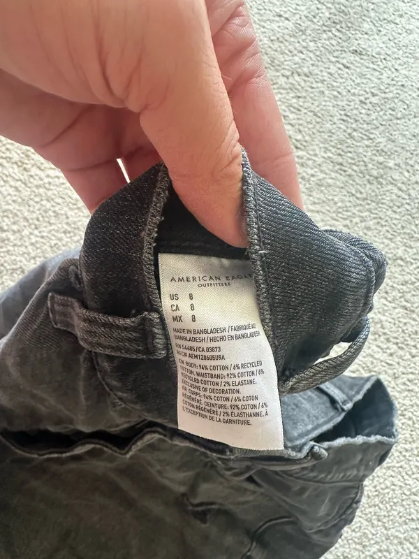 American Eagle Outfitters Shorts - Image 3