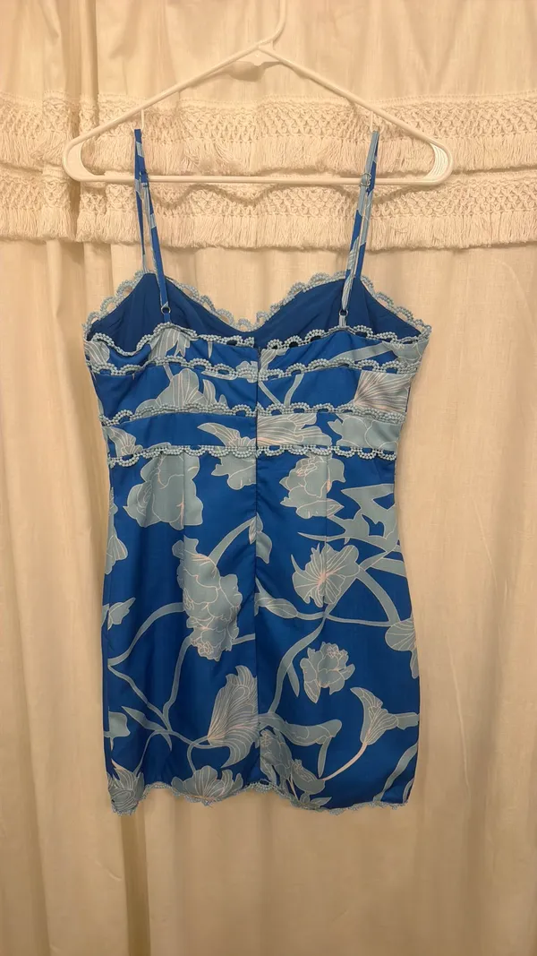 Vestique Blue Dress Floral - Image 2