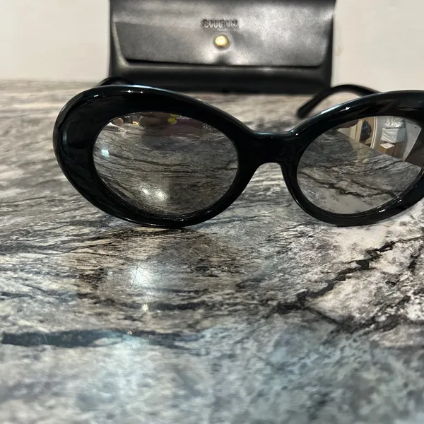 Black Sunglasses mirror Lens with Case - Image 2