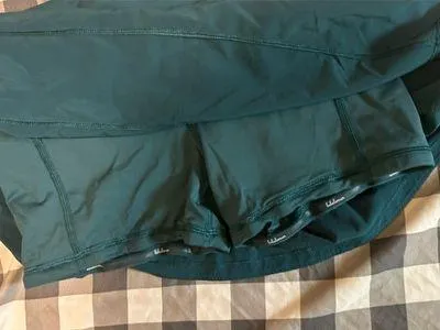 Lululemon Skirt  - Image 2