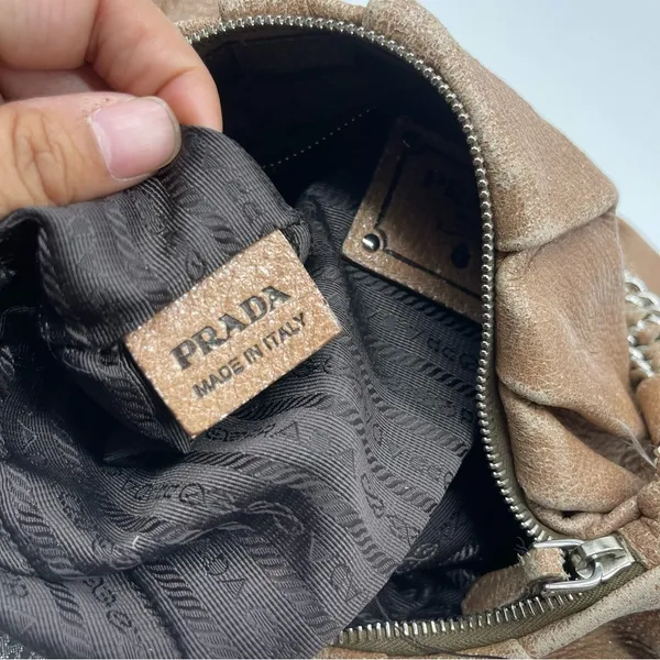 Prada Chain Cervo Lux Leather Cammeo Beige Pink Shoulder Handbag - Image 11