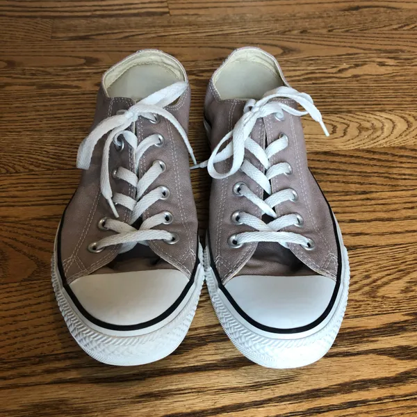 Converse Chuck Taylor All Star  Low Top Light Grey - Image 7