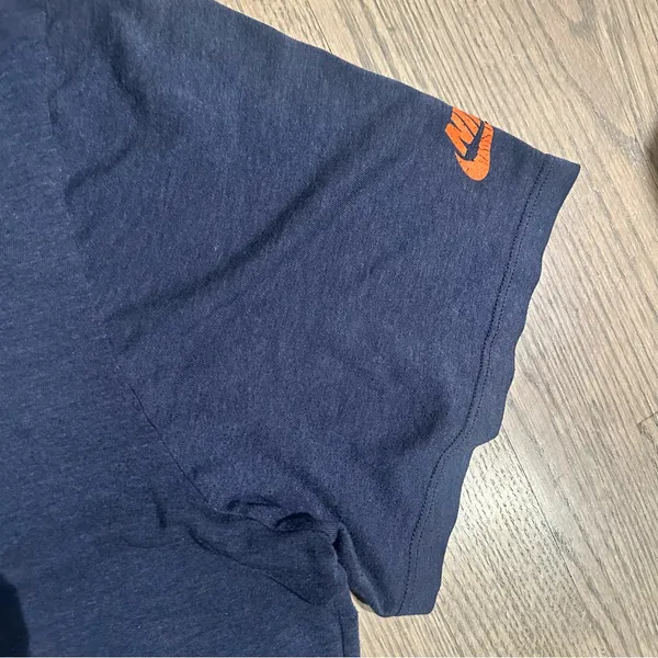 Nike MLB Chicago Bears Vintage‎ Blue Short Sleeve Tee with Classic Crew Neck - Image 3