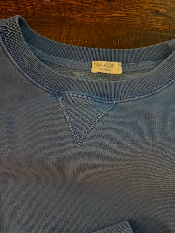 Brandy Melville Sweater - Image 4