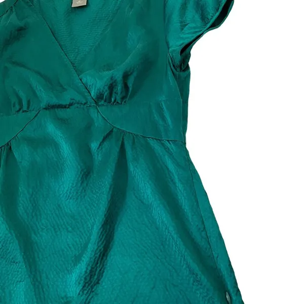 Ann Taylor Women’s Size 0 Petite Blue Top Shirt V Neck #11•4 - Image 3