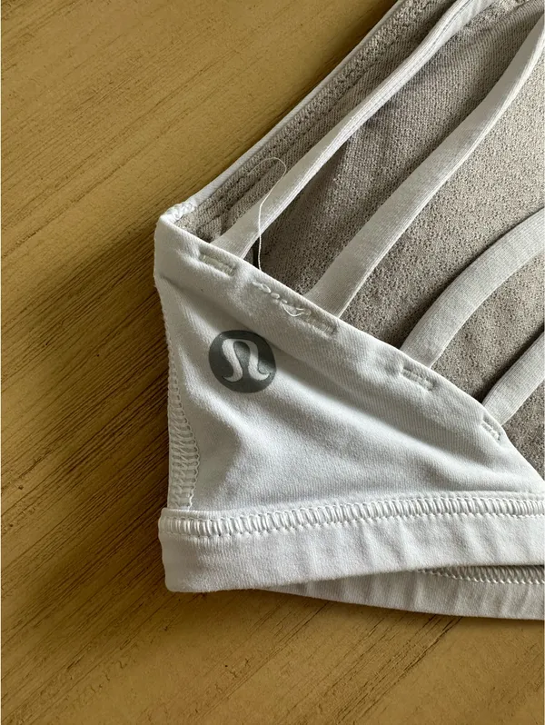 Lululemon Free To Be Bra *Wild High Neck White 6 - Image 3