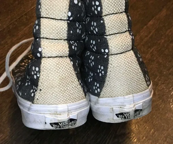 Vans Black Dot Daisy Print Lace Up High Top Sneakers Women’s Size 7 - Image 6