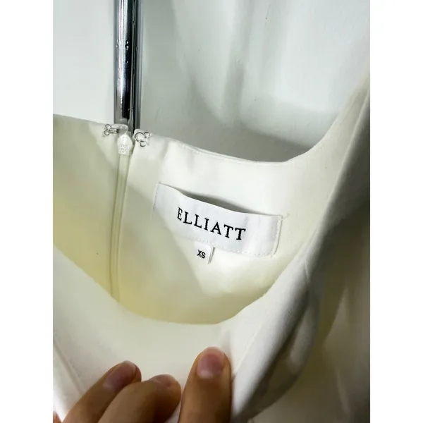 Elliatt Mini Dress White Square Neck Oversized Bow Slit Sleeveless XS - Image 5