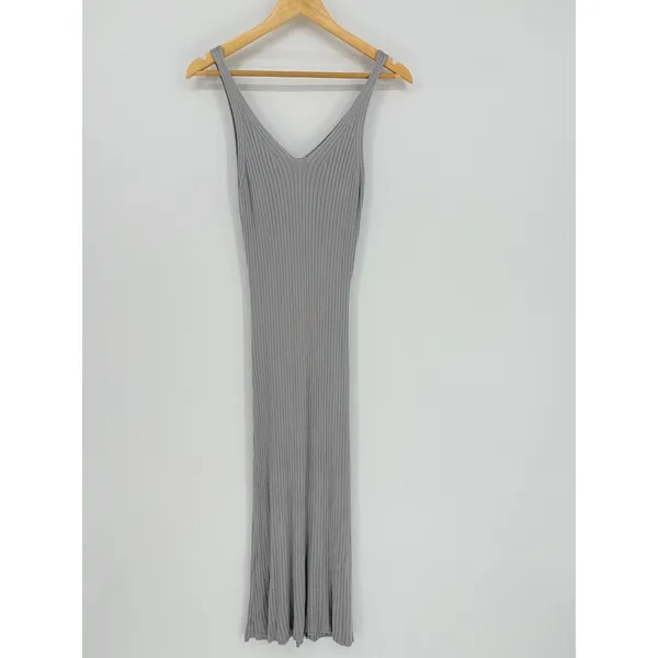 Revolve Callahan‎ Knitwear Dress Perfectly Pale Gray Rib Sleeveless Midi Medium - Image 5
