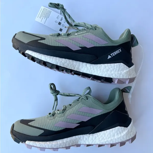 NWT Adidas Terrex Free Hiker 2.0 Low Gore-Tex Hiking Shoes Size 6.5 Green - Image 5
