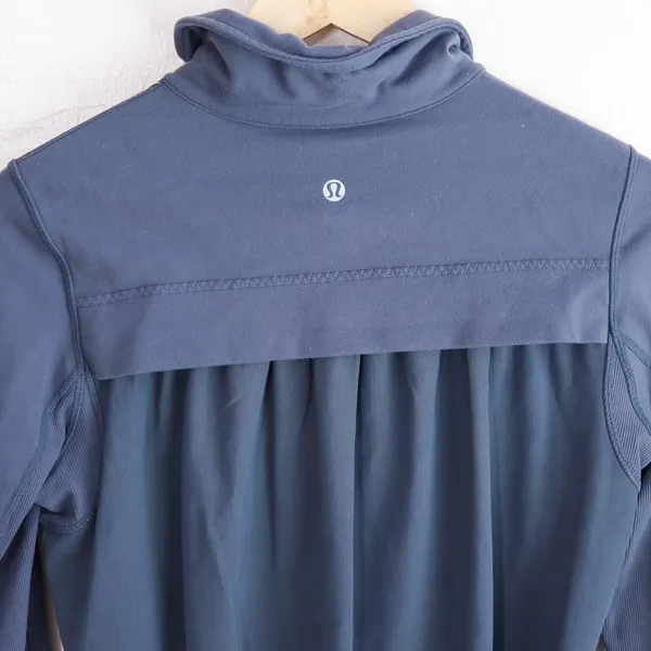Lululemon Tadasana Get Started Mesh Back‎ Jacket Light Gray Women's 4 Thumbholes - Image 6