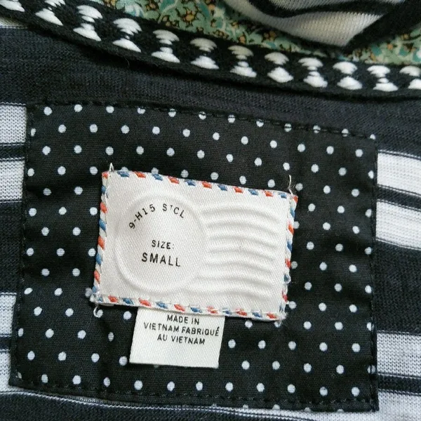 Anthropologie postmark strips t shirt Size small - Image 6