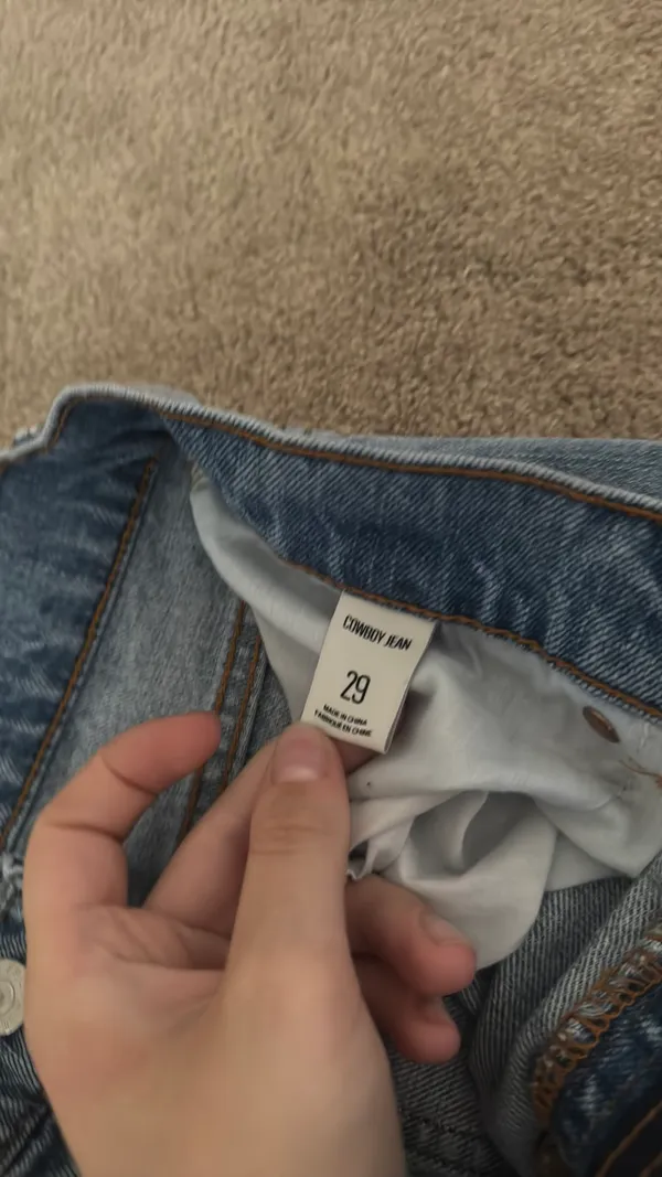 Urban Outfitters BDG Jeans Blue Cowboy - Image 3