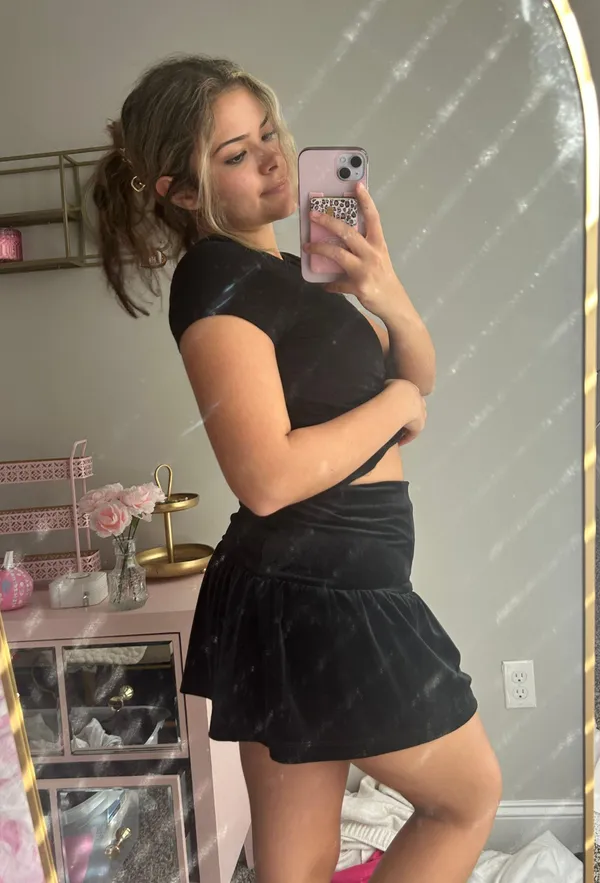 Black Velvet Skirt - Image 2
