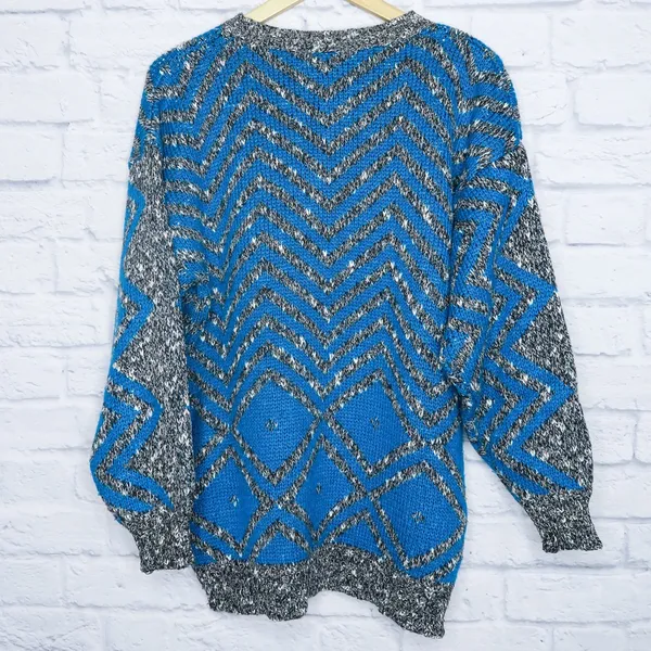 Vintage 80s Geometric Blue and Gray Zig Zag Sweater - Image 4