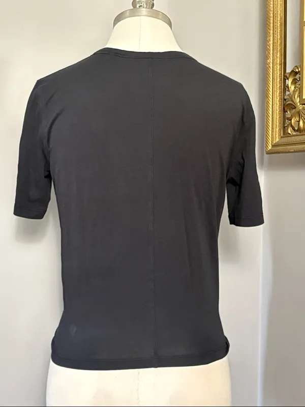 lululemon Size 4 Crescent T-Shirt Black Short-Sleeve Knot Tee - Image 3