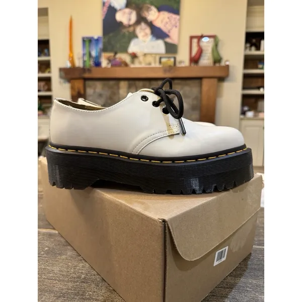 Dr. Martens 1461 Quad Leather Oxfords Platform Shoes White US Mens 7/ Womens 8 - Image 3