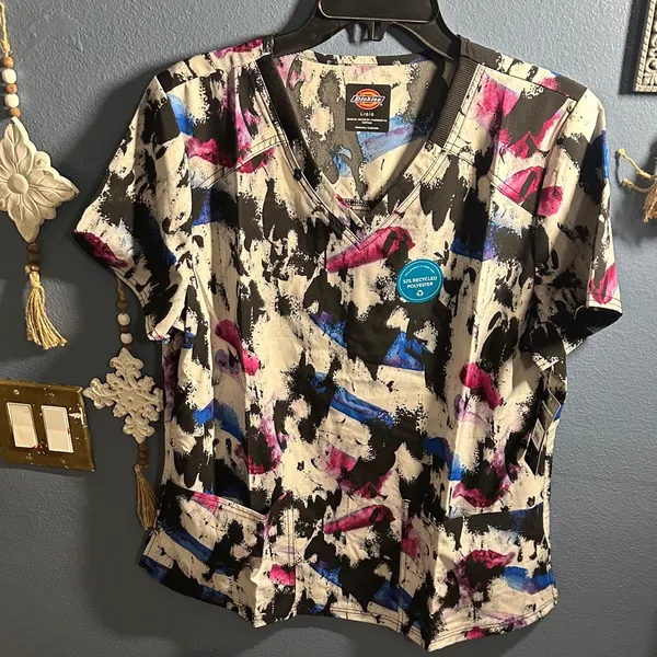 Dickies Multicolor Abstract Scrub Top Sz Large. NWT - Image 10