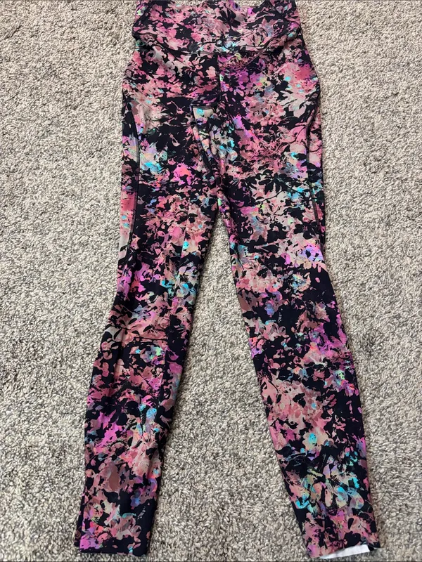 Lululemon Base Pace High-Rise Tight 25" size 4 - Image 2