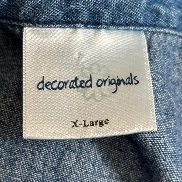 Vintage 90s Embroidered Daisy Floral‎ Sleeveless Medium Wash Chambray Denim XL - Image 4