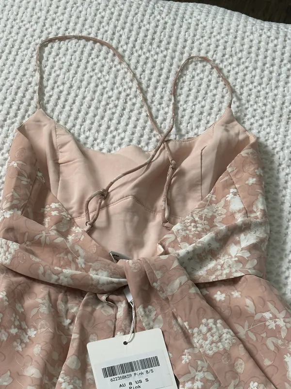 Selfie Leslie Pink Floral Midi Dress - Image 6