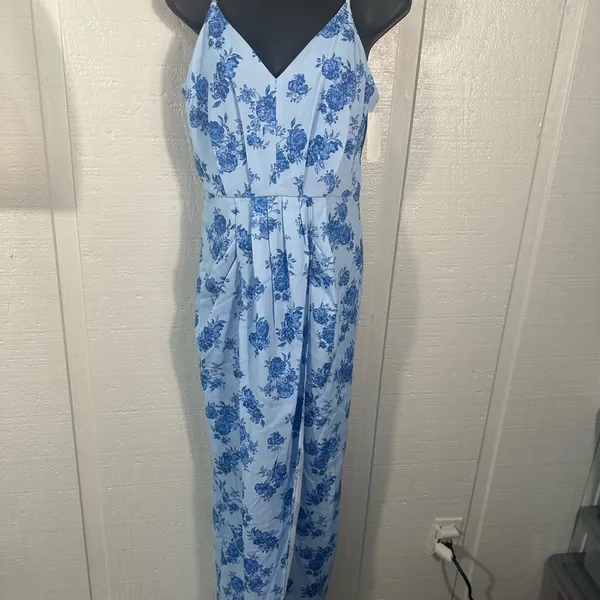 Chelsea 28 Blue Floral Spaghetti Strap Midi Dress Size Small NWOT - Image 3