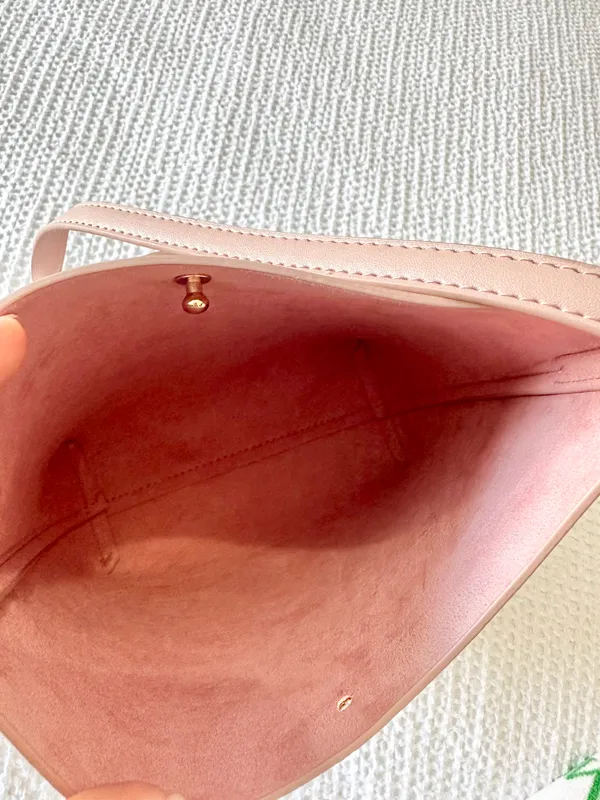 Anthropologie SAMARA Apple leather medium crossbody shoulder bag - Image 4