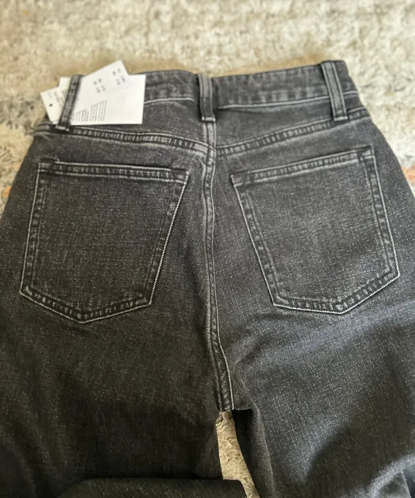 Abercrombie Jeans - Image 3