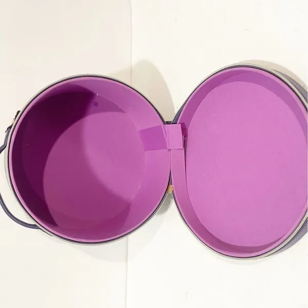 Marc Jacobs Purple Round‎ Full Zip LOLA Beauty Case - Image 3