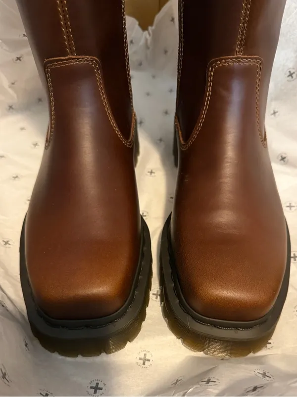 Dr. Martens Amaayah Hi Butterscotch Leather Knee High Boots Size 8 NIB - Image 7