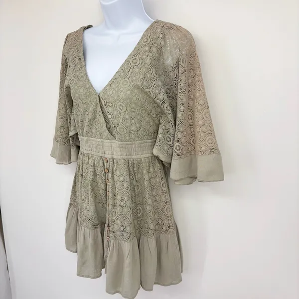 Mable Lace Romper Womens SM Sage Green Boho Bell Sleeve Vacation Cottagecore‎ - Image 4