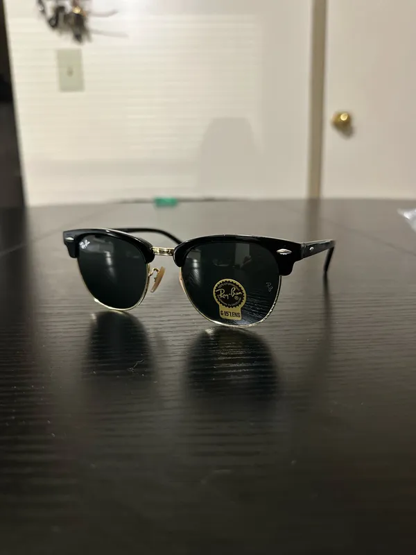 Ray-Ban Sunglasses - Image 4