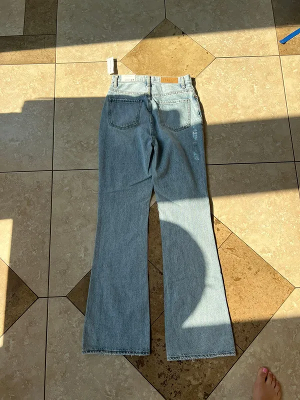 Pacsun Light-Wash Jeans - Image 3
