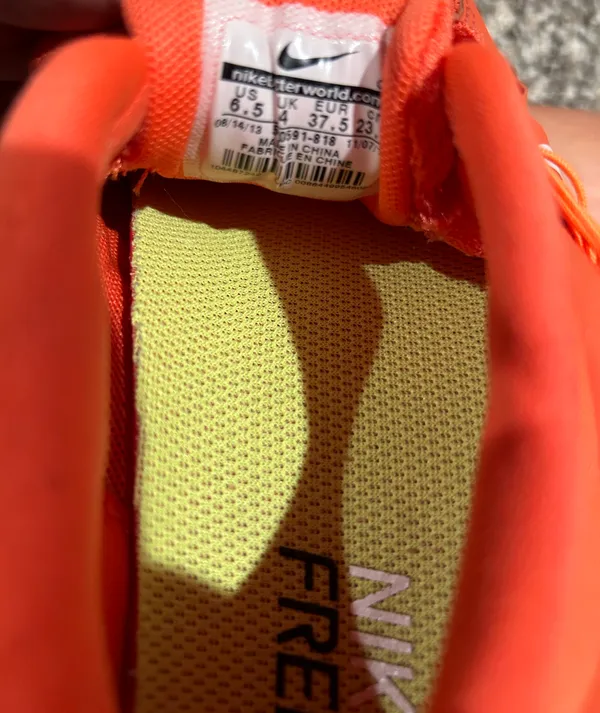 Nike Running Shoes - Image 4