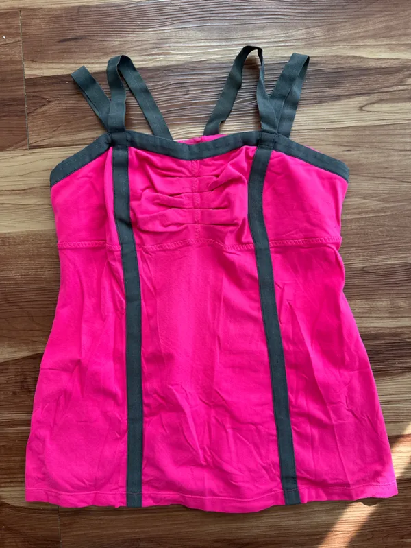 LULULEMON Insight Tank Top in Magenta Pink Sz. 10 - Image 4