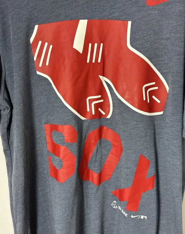 Nike Red Socks Men Red Tee Size 2XL-Coppertown Collection - Image 3