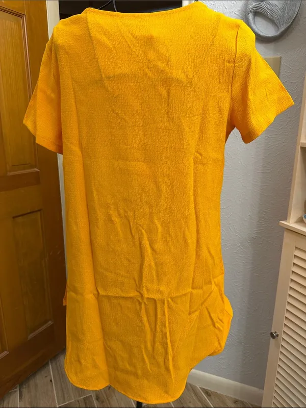 🌅🌅🌅3 for 12$🌅🌅🌅Women’s Yellow Short Sleeve Asymmetrical Top/Short Set-Med - Image 6