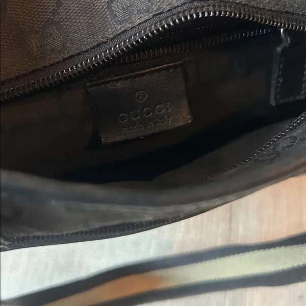 Gucci GG Canvas Shoulder Bag - Image 8