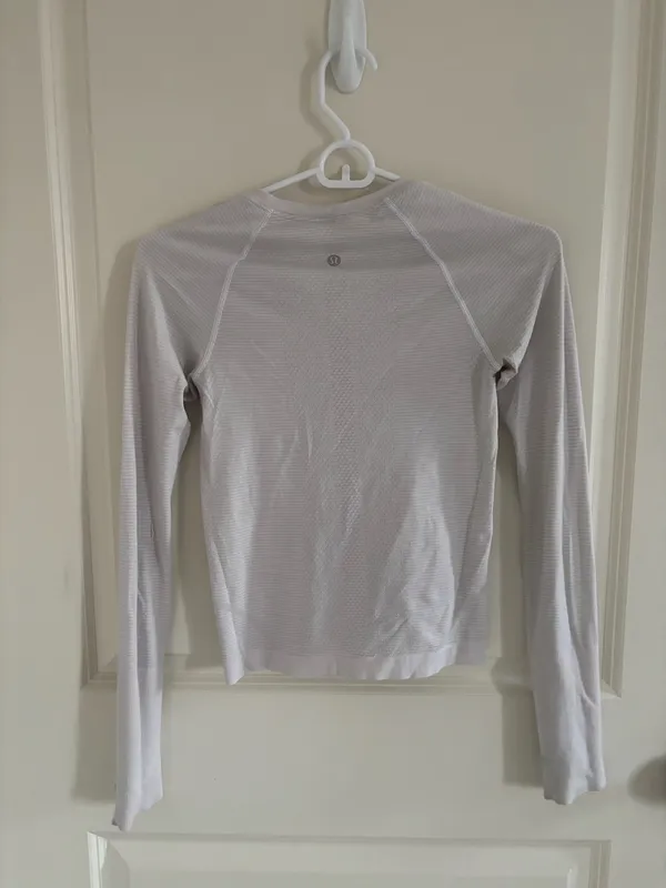 Lululemon Swiftly Tech Long Sleeve Shirt 2.0 - Image 3