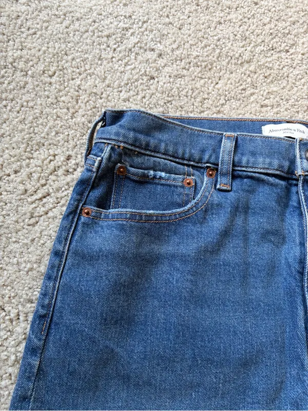 Abercrombie and fitch denim blue mini jean mid rise summer festival short sz 28 - Image 3